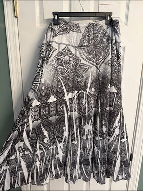 Unity World Wear Black & White Printed Skirt